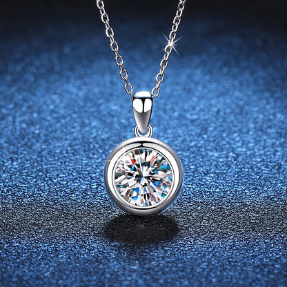 Elegant Moissanite Pendant Necklace™