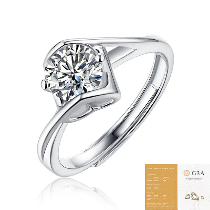 Eternal Love Moissanite Ring™